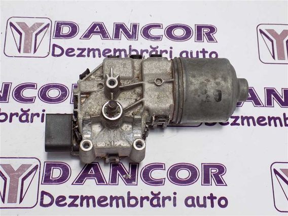 MOTOR STERGATOR FATA Audi A4 2005 - Poza 1