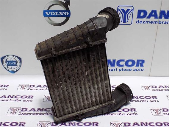 INTERCOOLER Volkswagen Passat diesel 2003 - Poza 3