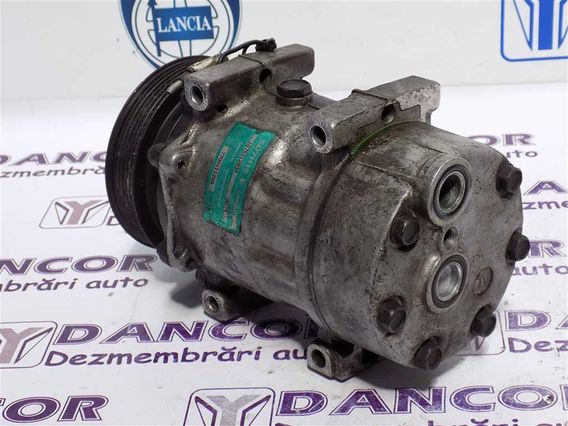 COMPRESOR  AC Renault Laguna-I diesel 2000 - Poza 5