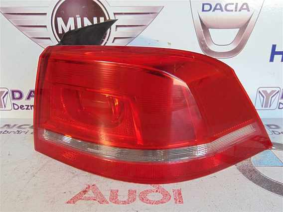 LAMPA DREAPTA SPATE Volkswagen Passat diesel 2011 - Poza 1