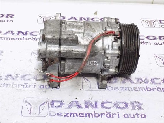 COMPRESOR  AC Volkswagen Polo diesel 2000 - Poza 2