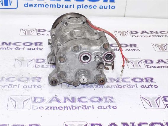 COMPRESOR  AC Volkswagen Polo diesel 2000 - Poza 3