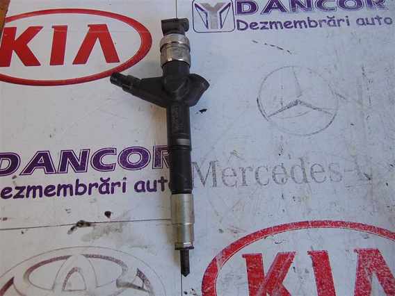 INJECTOARE Nissan Navara diesel -2147483648 - Poza 2