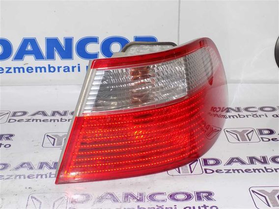 LAMPA DREAPTA SPATE Fiat Albea benzina 2007 - Poza 1