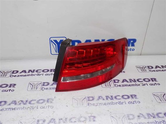 LAMPA DREAPTA SPATE Audi A4 2010 - Poza 1