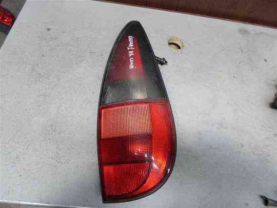 LAMPA DREAPTA SPATE Renault Laguna-I 1995 - Poza 1