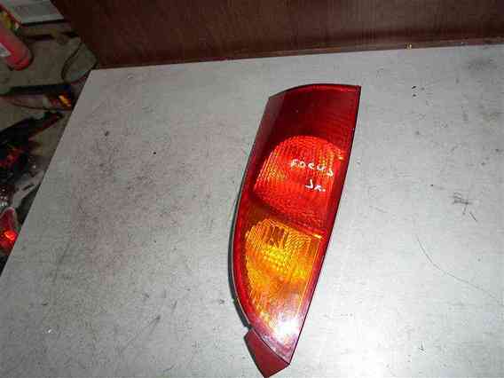 LAMPA STANGA SPATE Ford Focus I 2000 - Poza 1