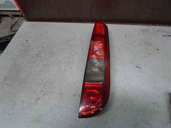 LAMPA DREAPTA SPATE Ford Focus II 2006 - Poza 1