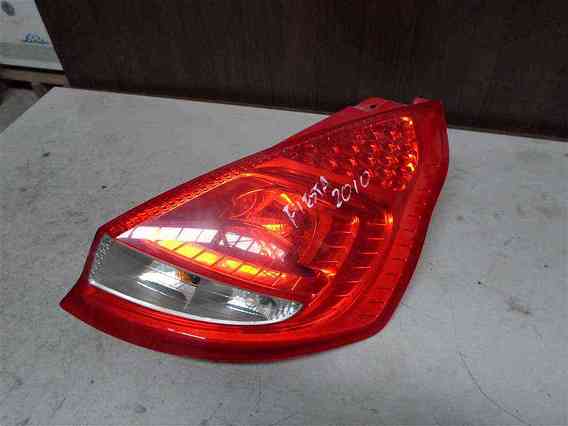 LAMPA DREAPTA SPATE Ford Fiesta VI 2010 - Poza 1