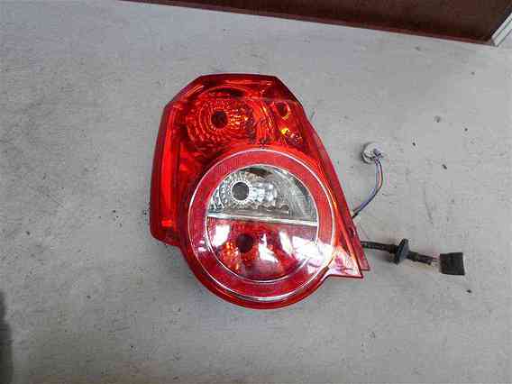 LAMPA STANGA SPATE Chevrolet Aveo 2010 - Poza 1